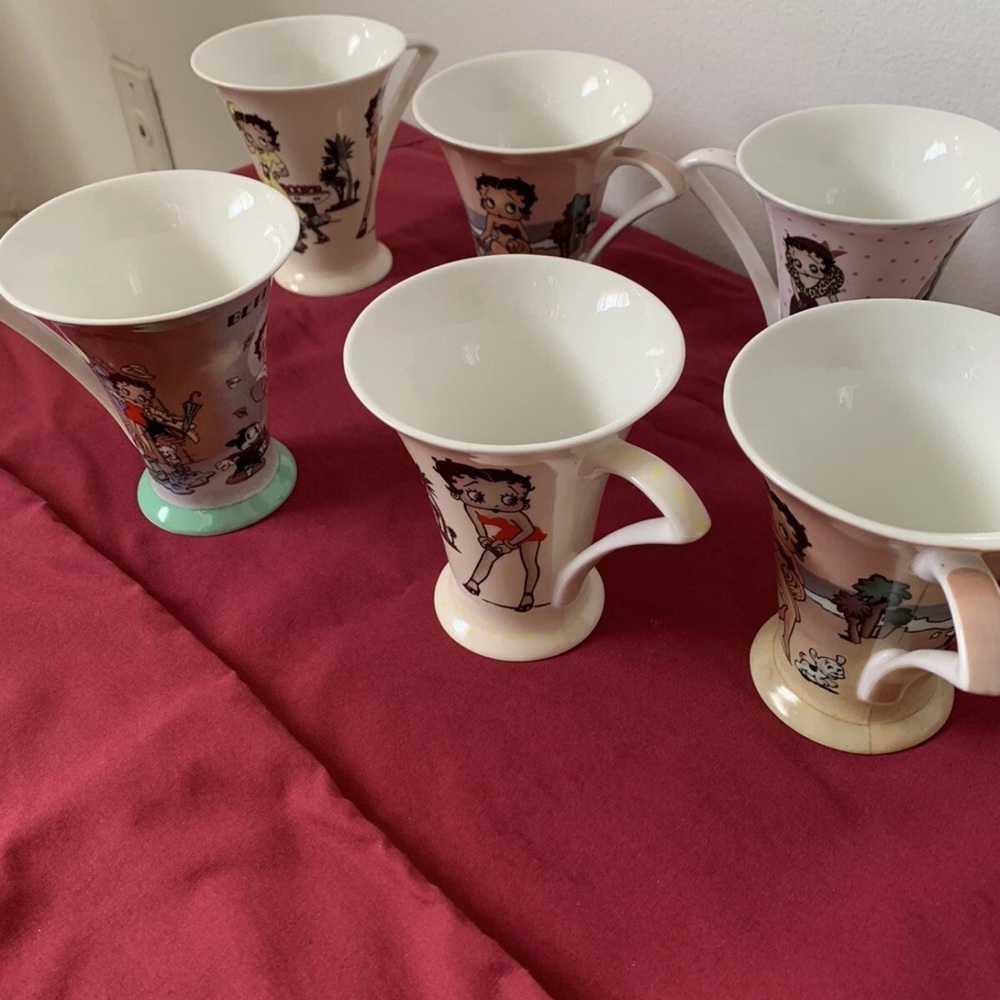 Vintage 1999 Betty Boop Pin-up China Cup Pedestal Mug Centric Set 6 Mugs See Pic